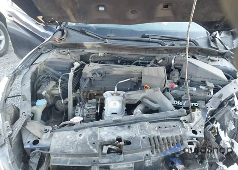 2016 Honda Accord Lx z USA, uszkodzony, nr VIN 1HGCR2F32GA237417